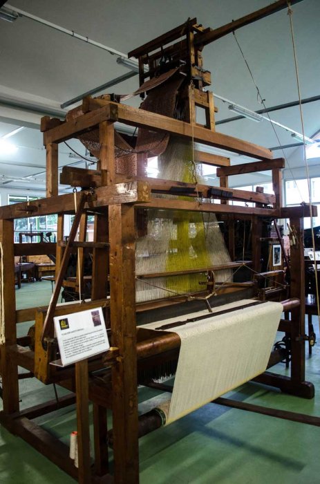 Jacquard: l'invenzione di una tecnica che ha segnato la storia del costume