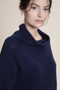Maglia con collo ampio