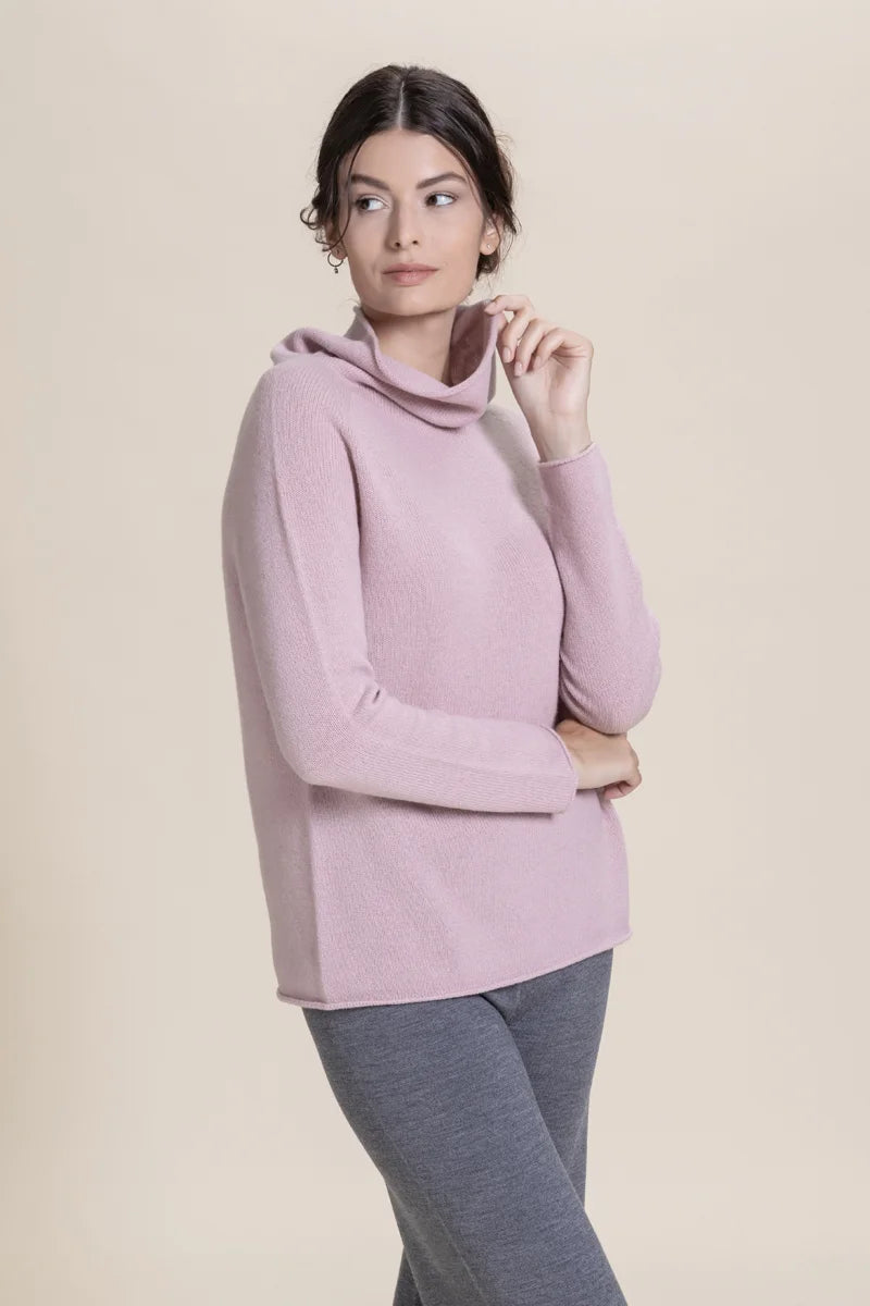 Maglia con collo ampio