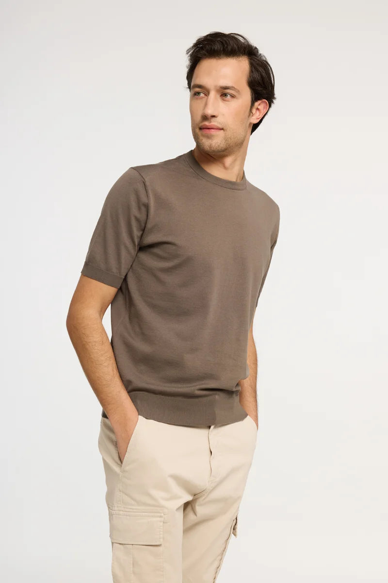 T-shirt in maglia extra-light in Cotone