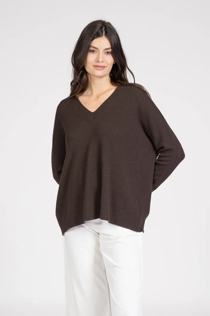 Maglia V over Cashmere blend
