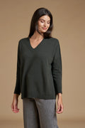 Maglia V over Cashmere blend